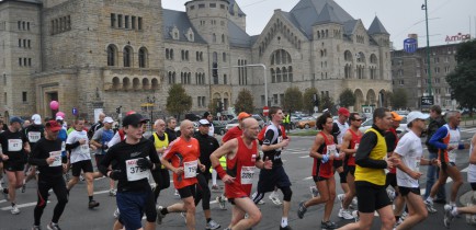 Oborniczanie w 13 Poznańskim Maratonie