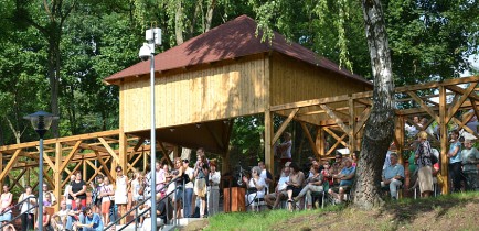 Kino i treningi nad Wełną – za darmo i dla każdego!  Znów będzie się działo na Łazienkach…