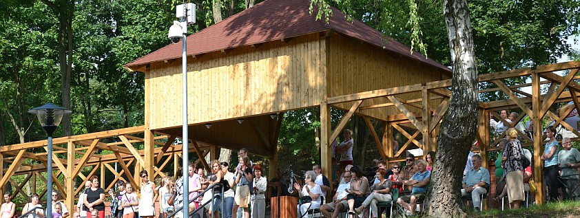 Kino i treningi nad Wełną – za darmo i dla każdego!  Znów będzie się działo na Łazienkach…