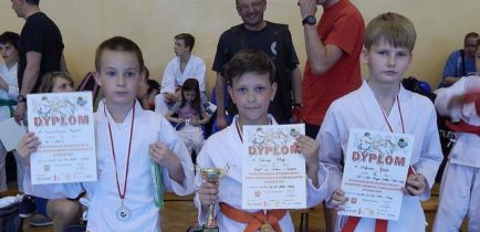 22 medale na Wielkopolskich Igrzyskach Młodzieży Szkolnej w Karate