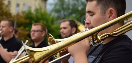 Brass Band zaprasza na urodziny