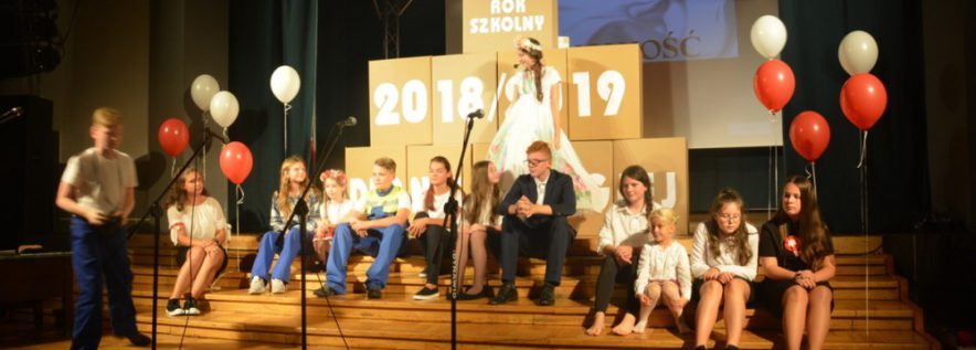 Oficjalna inauguracja roku szkolnego pod znakiem stulecia niepodległości