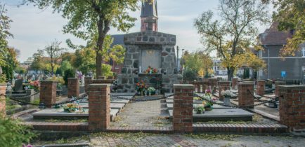 Kibice LECHA będą kwestować na cmentarzu