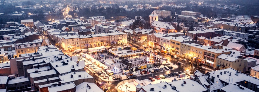 Śnieżny i magiczny Wielki Jarmark Świąteczny zachwycił oborniczan