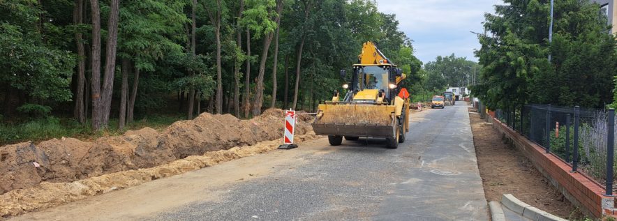 Na Chłopskiej praca wre