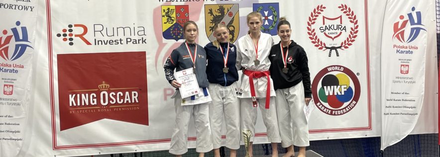 Srebrny medal z mistrzostw Polski w karate dla Obornickiego Klubu Karate