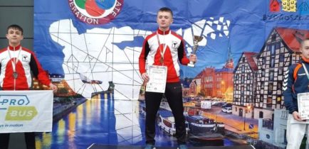 Brązowy medal z międzynarodowych zawodów w Bydgoszczy dla Obornickiego Klubu Karate