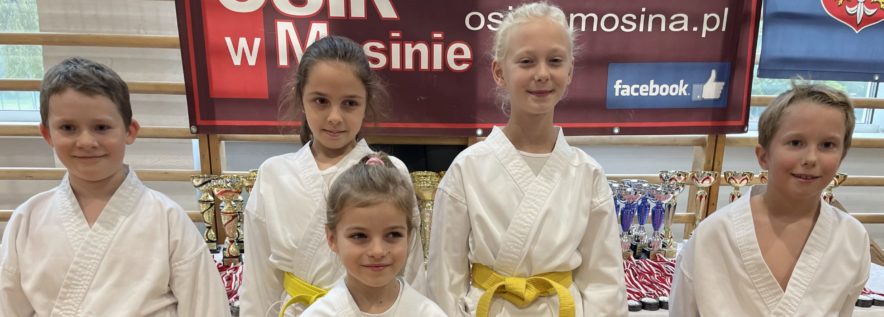 Najmłodsi karatecy z medalami