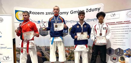 Aktualności - Kolejne sukcesy zawodników Obornickiego Klubu Karate